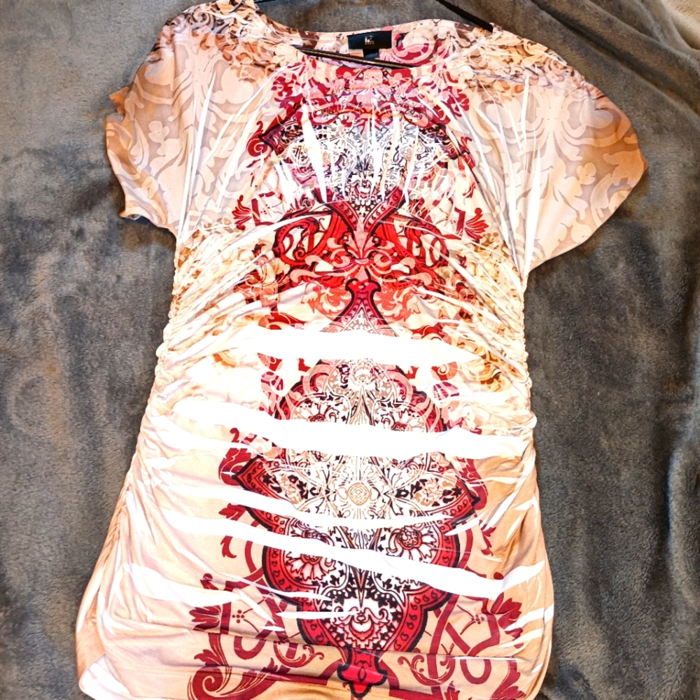 IZ Buyer size L women's fashion top
